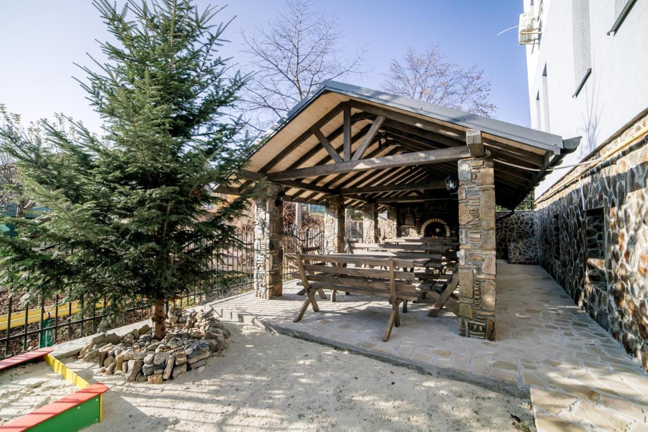 Hotel Solomiya Truskavec Exteriér fotografie